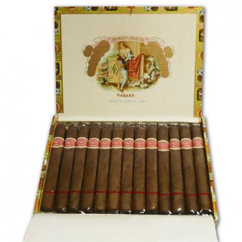 Lot 137 - Romeo y Julieta Belvederes