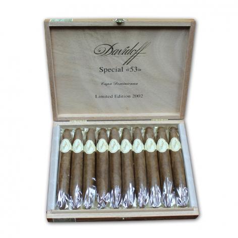 Lot 138 - Davidoff Special 53