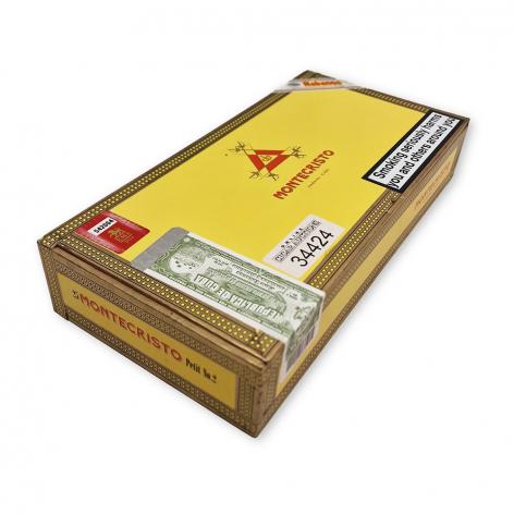 Lot 139 - Montecristo Petit No. 2