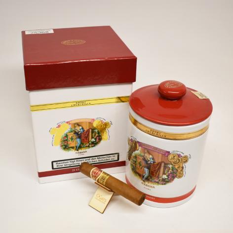 Lot 13 - Romeo y Julieta Short Churchills