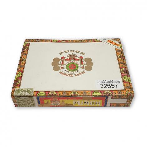 Lot 13 - Punch Coronas 