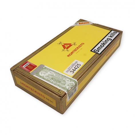 Lot 140 - Montecristo Petit No. 2