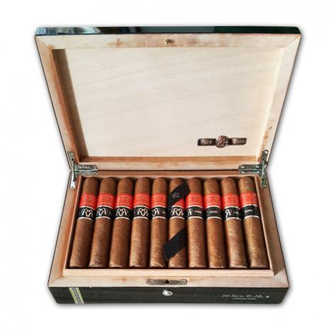 Lot 140 - Partagas Serie D no 4 Reserva