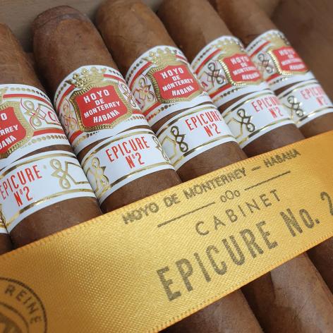 Lot 141 - Hoyo de Monterrey Epicure No. 2