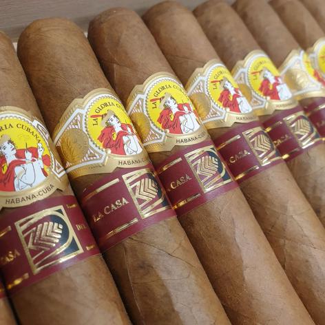 Lot 141 - La Gloria Cubana Inmensos