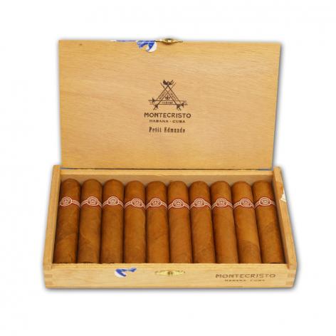 Lot 143 - Montecristo Petit Edmundo