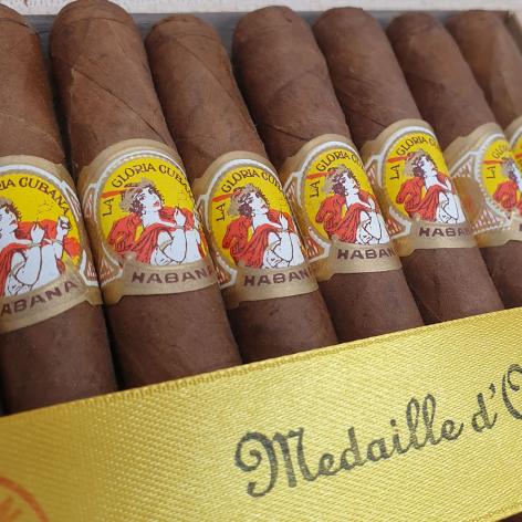 Lot 143 - La Gloria Cubana Medaille d'Or No.4