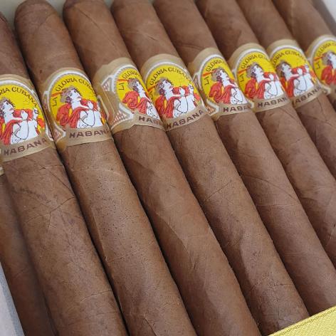 Lot 144 - La Gloria Cubana Medaille d'Or No.4