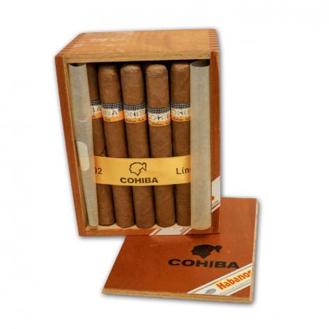 Lot 144 - Cohiba Siglo IV