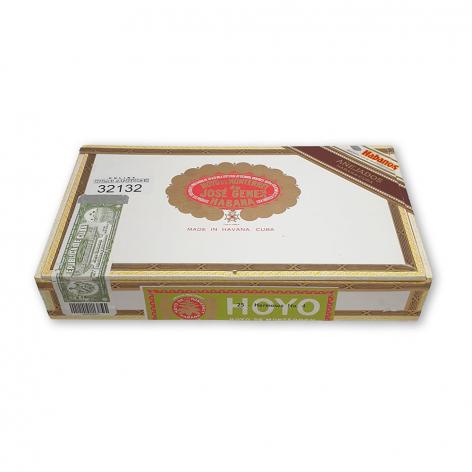 Lot 145 - Hoyo de Monterrey Hermosos No. 4 Anejados