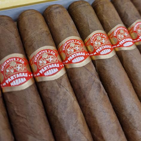Lot 145 - Partagas Astorias