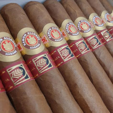 Lot 146 - Ramon Allones Superiores