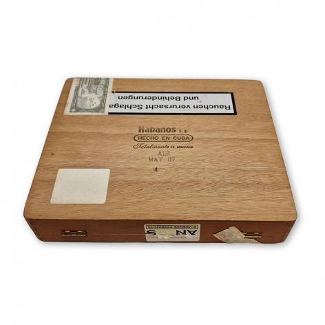 Lot 146 - Cohiba Coronas Especiales 