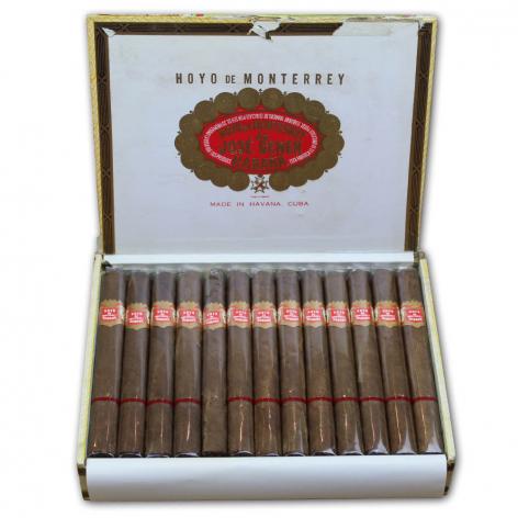 Lot 146 - Hoyo de Monterrey Palmas Extra