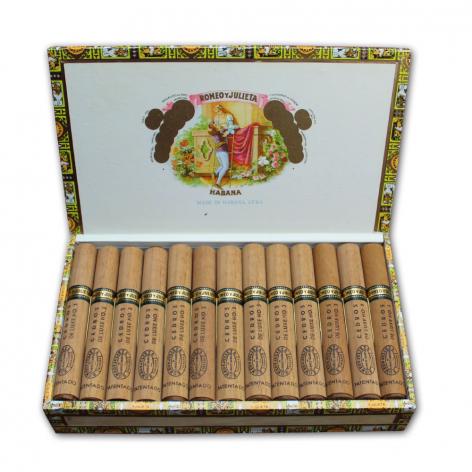 Lot 146 - Romeo y Julieta Cedros de Luxe No.3