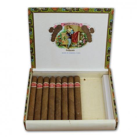 Lot 146 - Romeo y Julieta Coronas Grandes