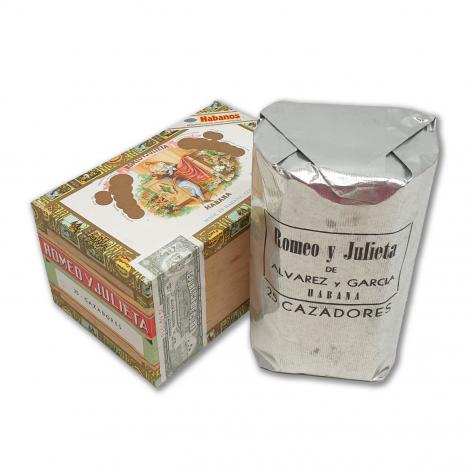 Lot 148 - Romeo y Julieta Cazadores