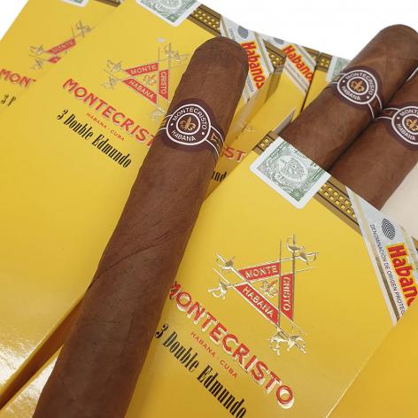 Lot 148 - Montecristo Double Edmundo 