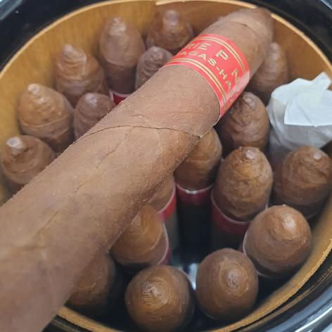 Lot 14 - Partagas Serie P No.1