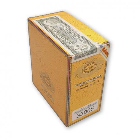 Lot 150 - Partagas Serie D No.4 