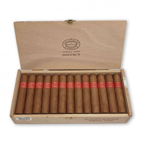Lot 153 - Partagas Serie D No.5
