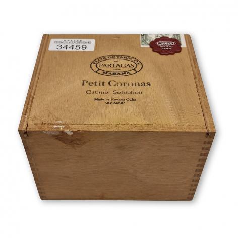 Lot 154 - Partagas Petit Coronas