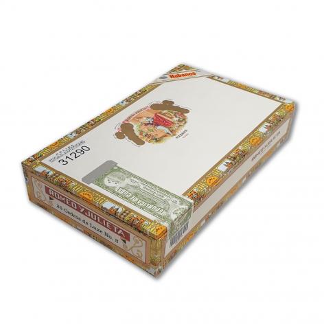 Lot 155 - Romeo y Julieta Cedros de Luxe No. 3