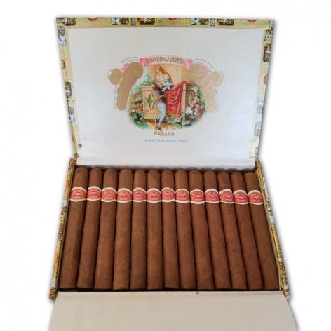 Lot 155 - Romeo y Julieta Mille Fleurs