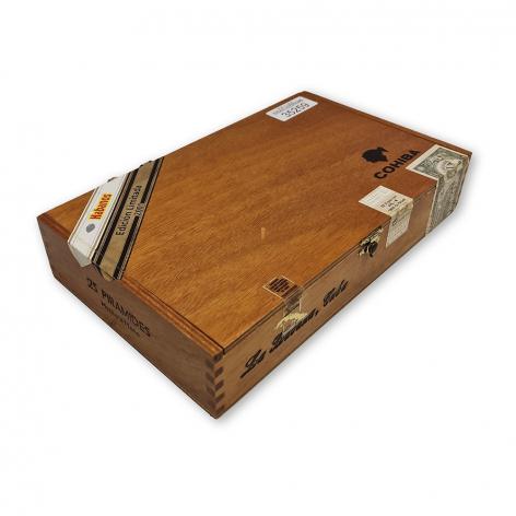 Lot 156 - Cohiba Piramides
