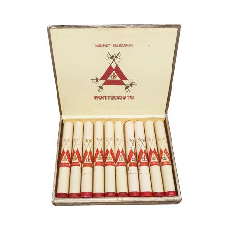 Lot 157 - Montecristo Tubos