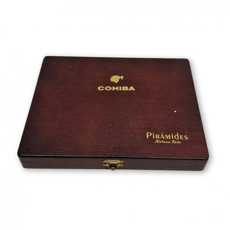 Lot 157 - Cohiba Piramides