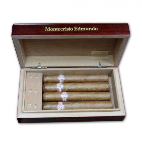 Lot 157 - Montecristo Presentation case