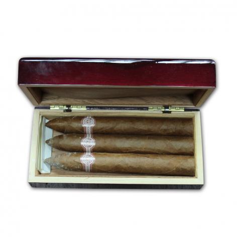 Lot 158 - Montecristo  Presentation case