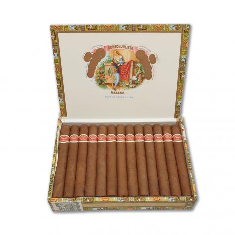Lot 159 - Romeo y Julieta Coronas 