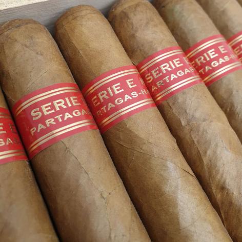 Lot 159 - Partagas Serie E No. 2