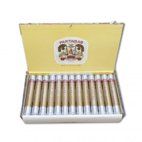 Lot 160 - Partagas Petit coronas Tubulares