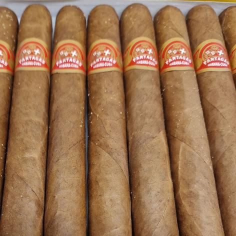 Lot 160 - Partagas Lusitanias