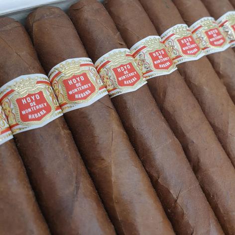 Lot 161 - Hoyo de Monterrey Short Hoyo Coronas