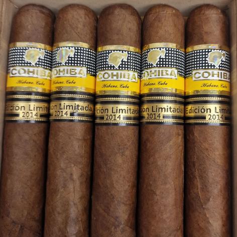 Lot 162 - Cohiba Robustos Supremos