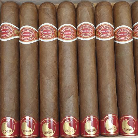 Lot 163 - Romeo y Julieta Maravilla 8