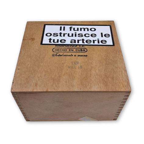 Lot 163 - Por Larranaga Petit Coronas 