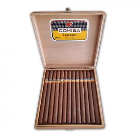 Lot 165 - Cohiba Lanceros