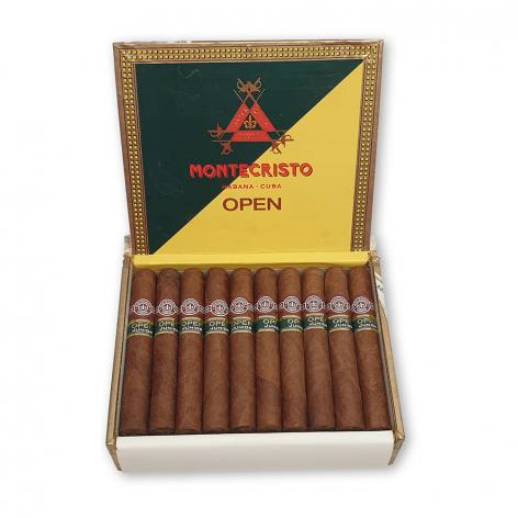 Lot 165 - Montecristo Junior