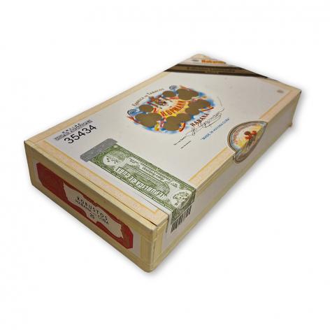 Lot 167 - H. Upmann Robustos