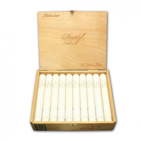 Lot 168 - Davidoff Tubos