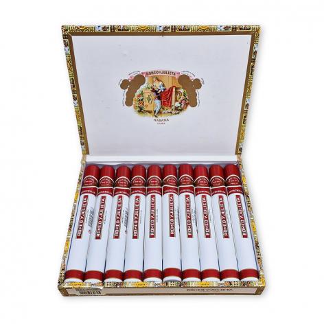 Lot 169 - Romeo y Julieta Churchills 
