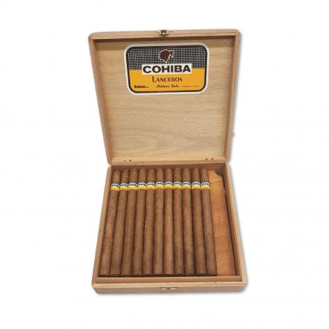 Lot 16 - Cohiba Lanceros