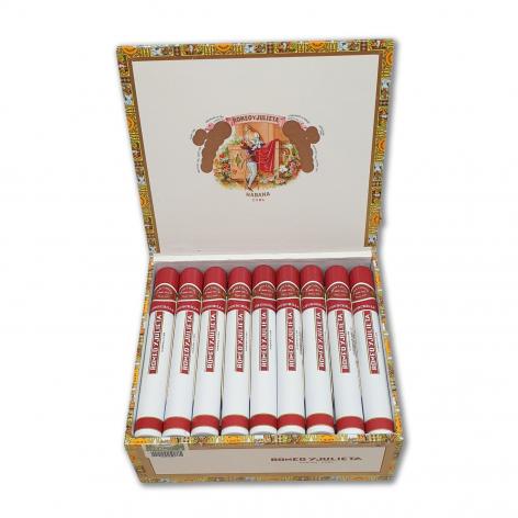 Lot 172 - Romeo y Julieta Churchills 