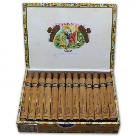 Lot 173 - Romeo y Julieta Cedros de Luxe No.1