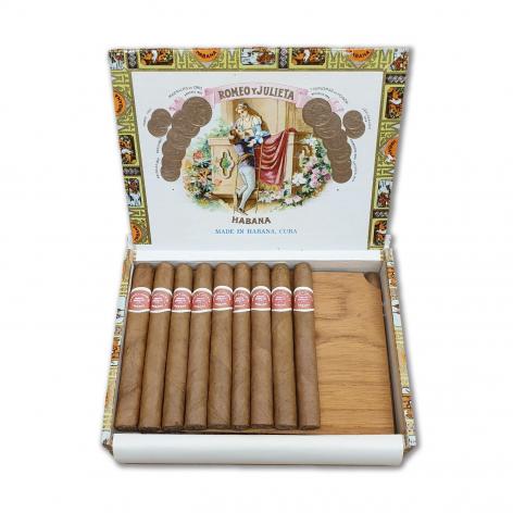 Lot 174 - Romeo y Julieta Petit Julietas 